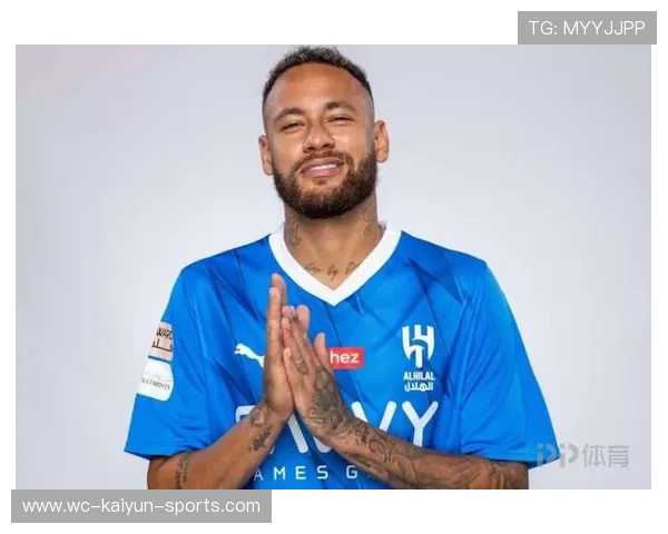 内马尔社媒删除与某歌手合照，八卦持续发酵